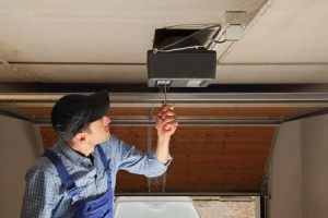 Professional garage door repair services in Duvall WA